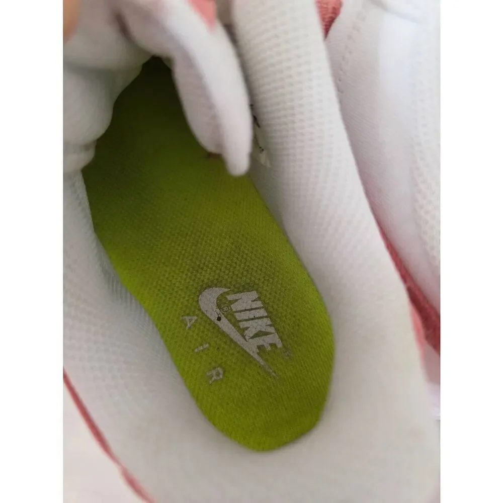 Womens Nike Air Force 1 '07 SE 